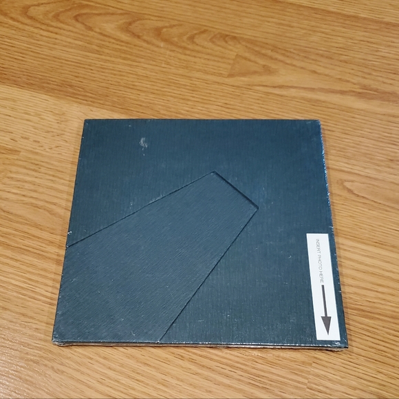 Mulberry Picture Frame - Picture 2 of 3